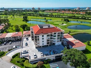 6210 Sun Blvd in St. Petersburg, FL - Building Photo - Building Photo