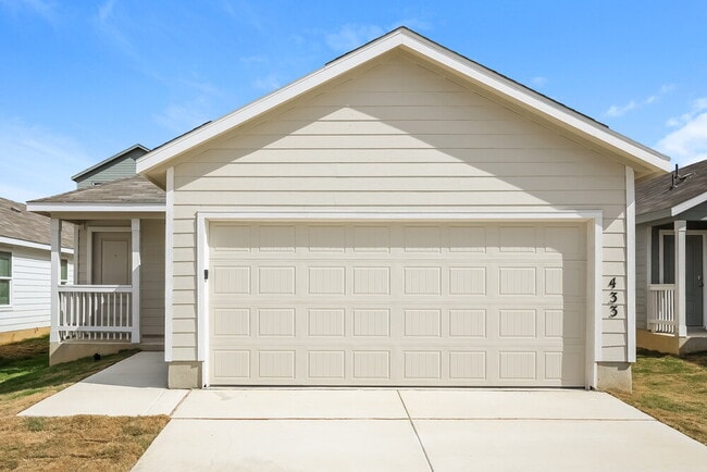 property at 433 Payton Pl