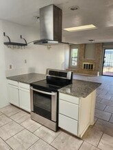 8805 Yankee Dr NE in Albuquerque, NM - Building Photo - Building Photo
