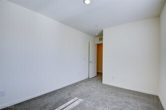 7906 W Agate Ave in Enterprise, NV - Building Photo - Building Photo