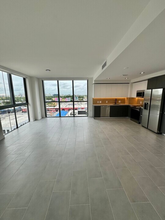 87 NW 24th St, Unit B1 in Miami, FL - Foto de edificio
