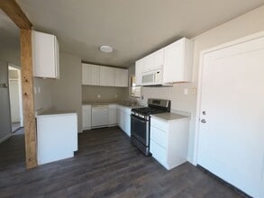 111 Kilkenny in San Antonio, TX - Building Photo - Building Photo