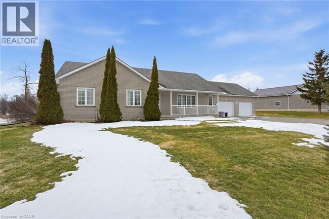 58 Port Maitland Rd in Haldimand, ON - Building Photo - Building Photo