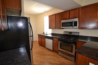 1623 W Wallen Ave, Unit 3 in Chicago, IL - Foto de edificio - Building Photo