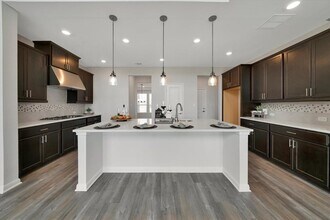 604 Spindrift Ln in Leander, TX - Building Photo - Building Photo