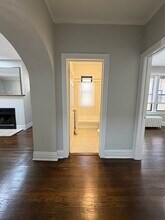 635 W Roscoe St in Chicago, IL - Building Photo - Building Photo