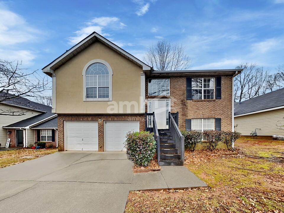 4448 Idlewood Park in Lithonia, GA - Foto de edificio
