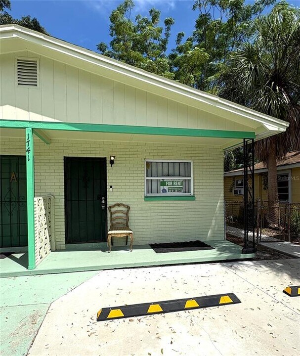 1741 W Spruce St in Tampa, FL - Building Photo