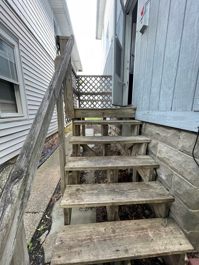 50 Rowland Ave, Unit 50.5 Rowland in Mansfield, OH - Foto de edificio - Building Photo