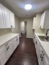 508 E Broad St in Elyria, OH - Building Photo - Building Photo