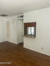 10720 Forest Ridge Ln in El Paso, TX - Building Photo - Building Photo