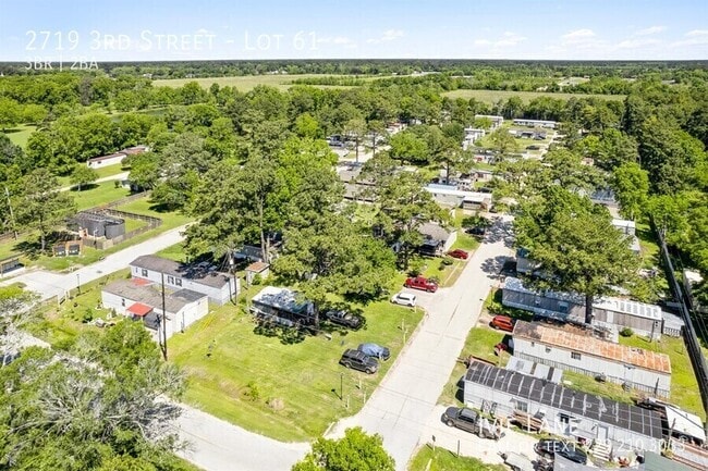 2719 3rd St in Huffman, TX - Building Photo - Building Photo