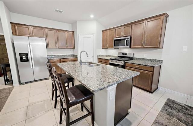 636 Lazy River Dr in Princeton, TX - Building Photo - Building Photo