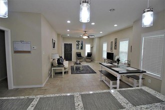 314 Fairway Dr in Bryan, TX - Building Photo - Building Photo