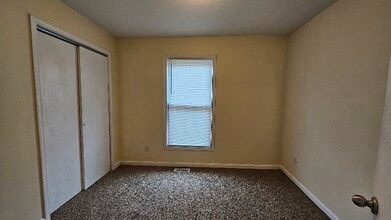 1106 Park St in Salina, KS - Building Photo - Building Photo