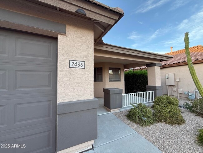 2436 W Oberlin Way in Phoenix, AZ - Building Photo - Building Photo