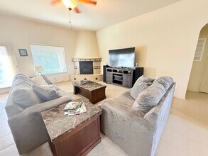 5703 Ireland Dr in Santa Teresa, NM - Building Photo - Building Photo