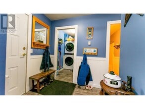 420-420 4 Ave SE in Salmon Arm, BC - Building Photo - Building Photo