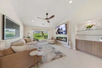 269 Vista Royale Cir W in Palm Desert, CA - Building Photo - Building Photo