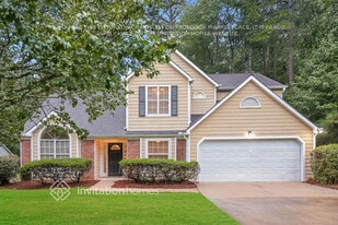 4220 E Meadow Dr in Duluth, GA - Building Photo