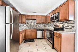 4301 W Arch St in Tampa, FL - Building Photo - Building Photo