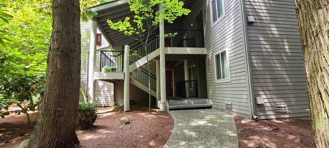 property at 14620 NE 80th Pl