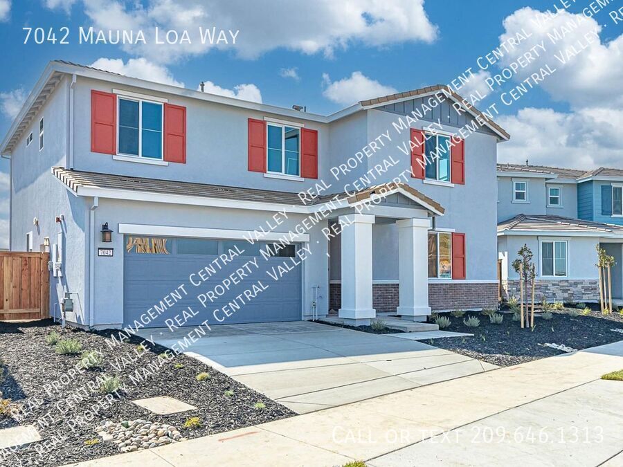 7042 Mauna Loa Wy in Stockton, CA - Building Photo