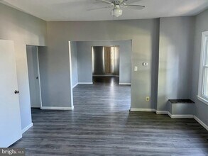 62 Washington Ave in Monroe, NJ - Building Photo - Building Photo