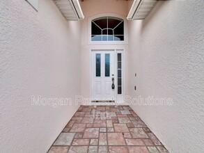 2461 River Ridge Dr in Orlando, FL - Foto de edificio - Building Photo