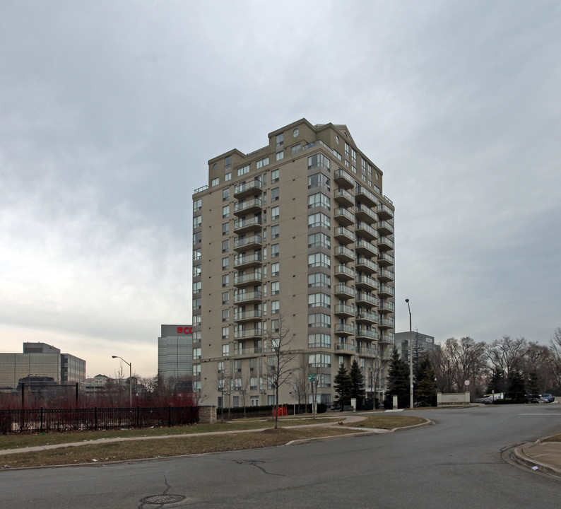 Edgewater in Markham, ON - Building Photo