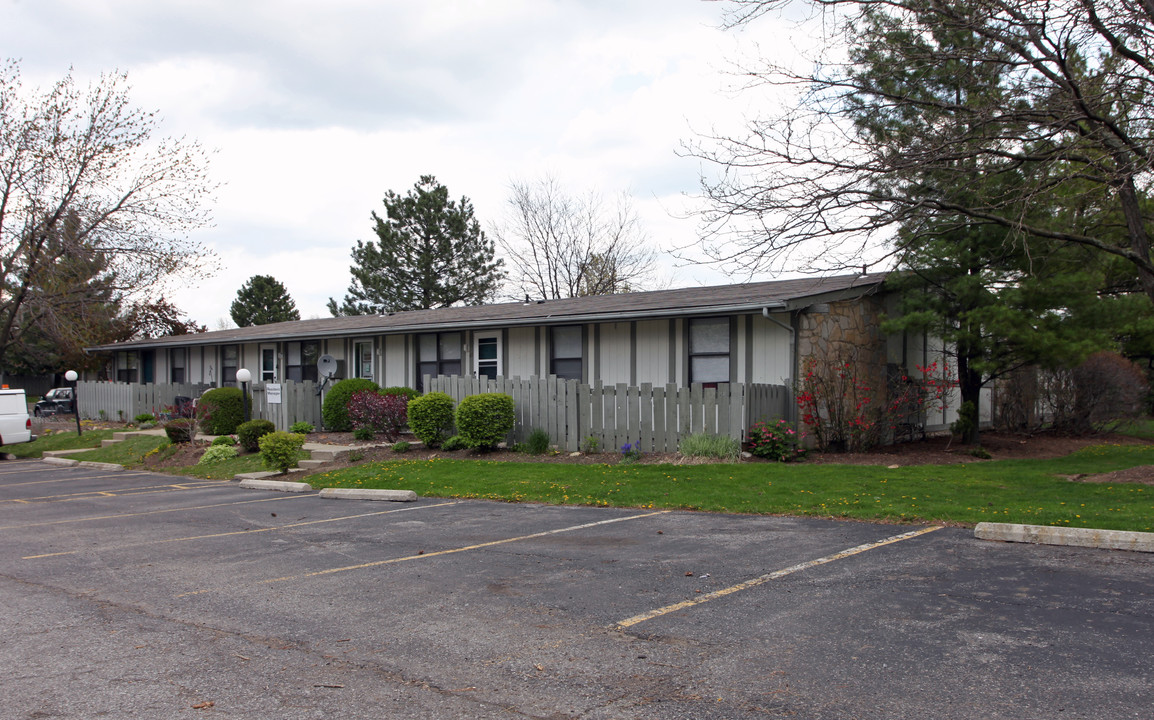 Carriage Hill Apartments in Medina, OH - Foto de edificio