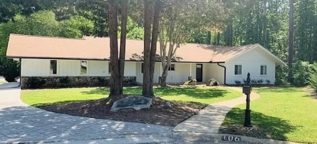 property at 106 Timber Walk