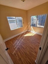 1285 E Martin Luther King Jr Blvd in Los Angeles, CA - Building Photo - Building Photo