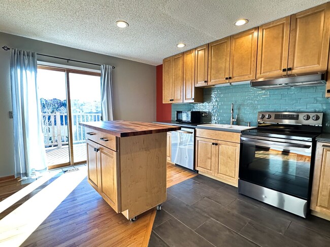 9413 W Ontario Dr in Littleton, CO - Building Photo - Building Photo