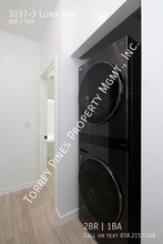 3037 Luna Ave in San Diego, CA - Building Photo - Building Photo