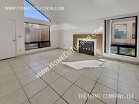 5675 N Camino Esplendora in Tucson, AZ - Building Photo - Building Photo