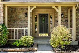 795 Grace Dr in Carmel, IN - Building Photo - Building Photo