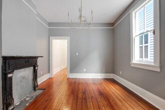 3023 Banks St in New Orleans, LA - Building Photo - Building Photo