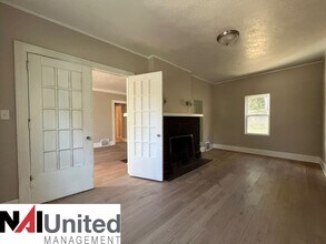 2008 McDonald St in Sioux City, IA - Building Photo - Building Photo