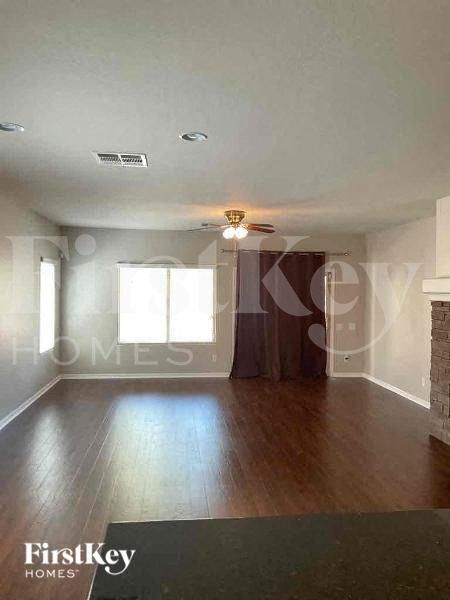 2585 Bechamel Pl in Henderson, NV - Building Photo - Building Photo
