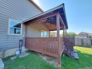 9182 Wind Terrace in San Antonio, TX - Building Photo - Building Photo