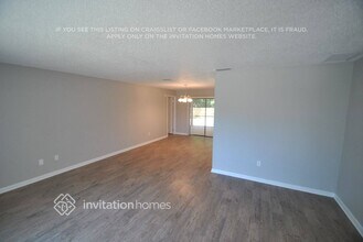 800 Sweetwater Bay Ct in Longwood, FL - Foto de edificio - Building Photo