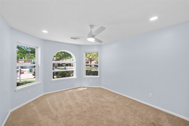property at 3910 Crystal Pass Ct