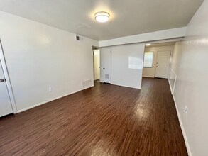 920 N Leverett Ave in Fayetteville, AR - Building Photo - Building Photo