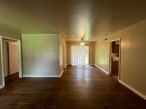 3808 NW 58th St in Oklahoma City, OK - Building Photo - Building Photo
