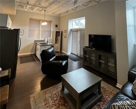 210-216 N Main St in Anderson, SC - Building Photo - Building Photo