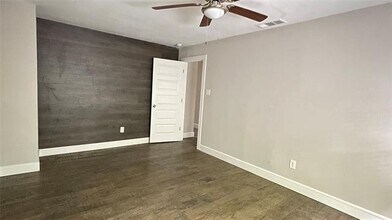 2721 Cibola Dr in Irving, TX - Building Photo - Building Photo