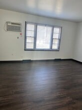 1714 W Illinois Ave in Aurora, IL - Building Photo - Building Photo