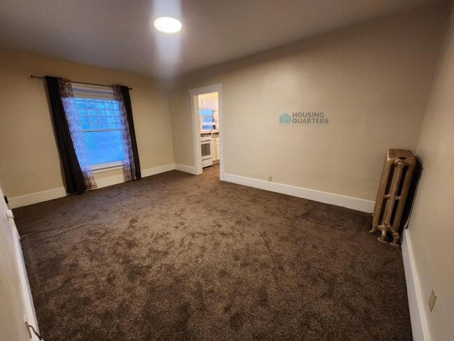 property at 1414 N Lincoln St