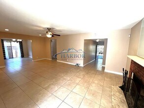 227 W Cummings St in Long Beach, CA - Building Photo - Building Photo